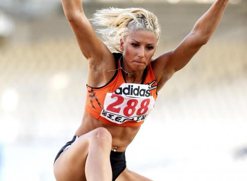 Top 50 Hottest Female Athletes –