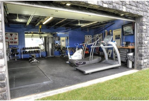 nice garage gym