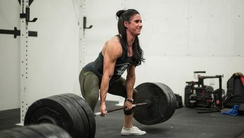 Stefanie Cohen Looks Trim Squatting Huge 462lb At 125lb Bodyweight –  Fitness Volt