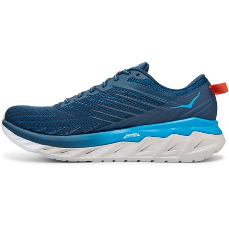 Hoka One One Arahi 4