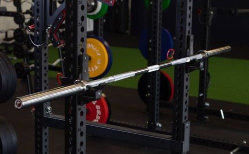 Midway Barbell from titan fitness