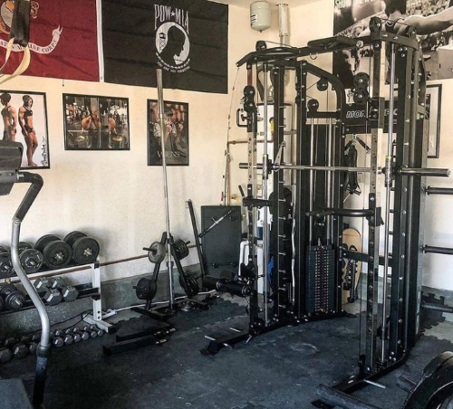 https://theathleticbuild.com/wp-content/uploads/2021/12/Home-gym.png