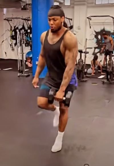Derrick Henry Looks Like A Monster While Pumping Weights On Leg Day