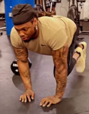 Derrick Henry’s Workout and Diet: How King Henry Dominates the NFL